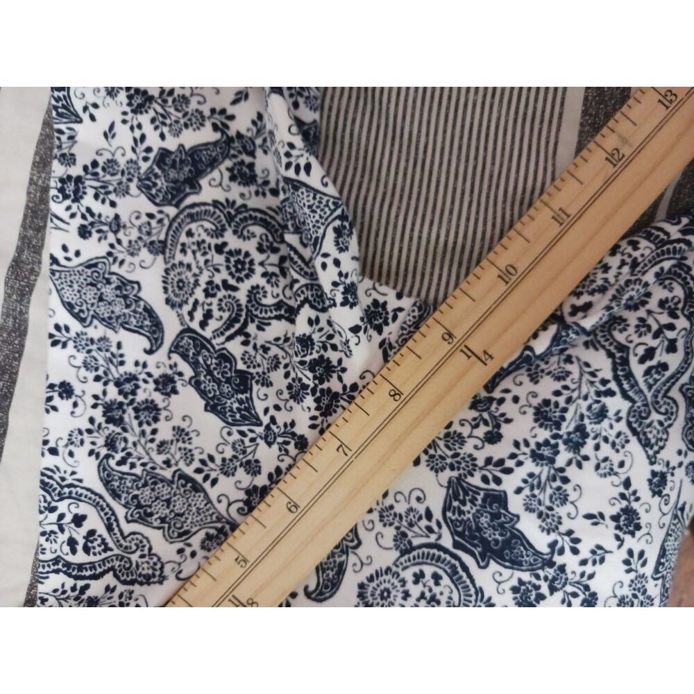 Basic Editions Womens Paisley Print Long Sleeve Shirt  Blue & White Medium - Picture 8 of 8